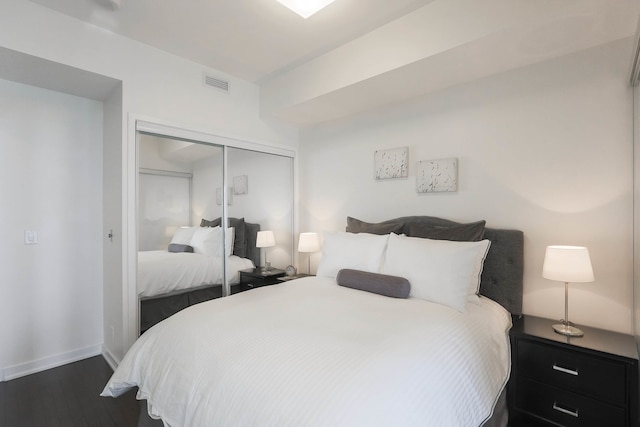 ノエル スイーツ - ヨーク アンド シムコー