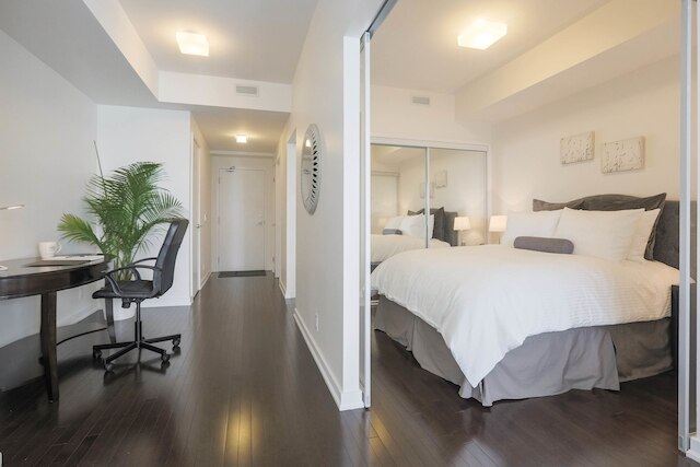 ノエル スイーツ - ヨーク アンド シムコー