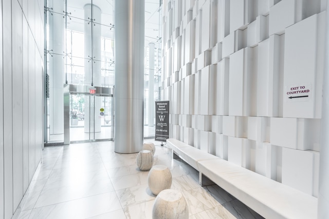 ノエル スイーツ - ヨーク アンド シムコー