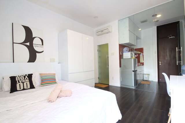 スマイリー アパートメント 13