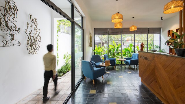 ヴィハラ ザ シティ オブ テンプルズ