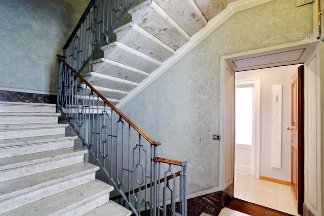 ジョイヴィ オーステア エレガンス