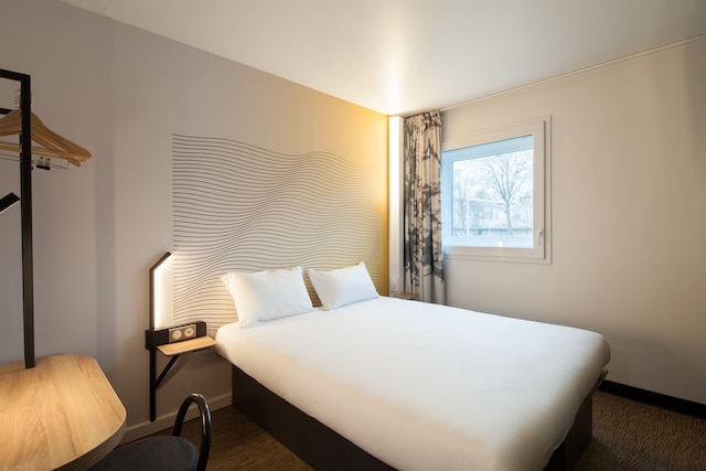 B&Bホテルナンテールリュエルマルメゾン