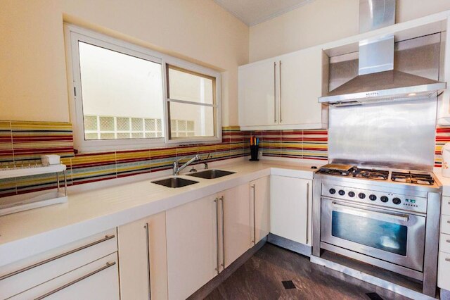 ジョムティエン パレス プール ヴィラ バイ パタヤ サニー レンタルズ