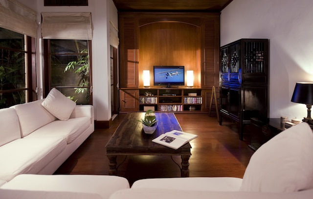 ブキット ナガ ヴィラ プライベート プール