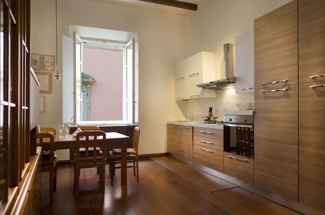 UR-NEST クラヴァトーレ - ピアッツァ マッジョーレ コレクション