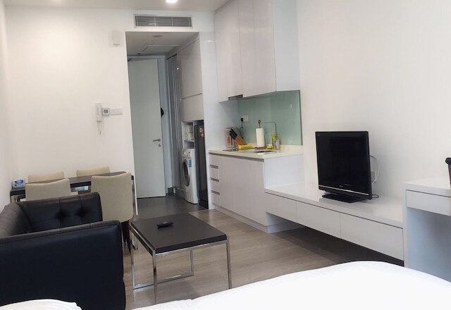 シティ レジデンシーズ プレミアム スタジオ B. ケイロン