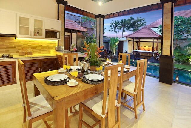 コンセッタ ヴィラ セミニャック ビーチサイド