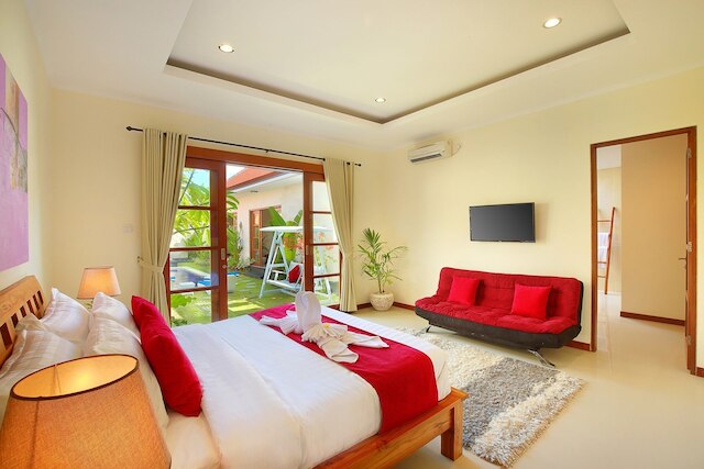 ニコラ ヴィラ セミニャック ビーチサイド