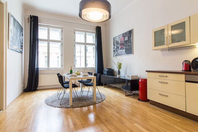 ムニェルニッカー フラット