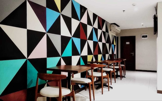 サブワウ ホステル