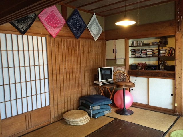 ハッピーゲストハウス