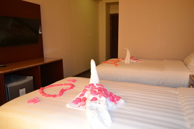 ホテル ブロードウェイ ヤンゴン