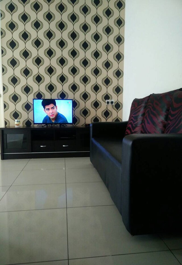 NY サイバー アパートメント