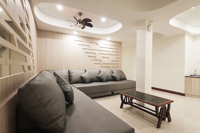 ハッピー ホステル