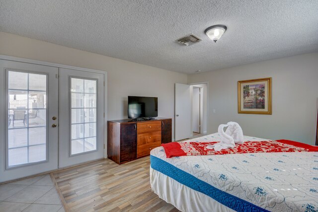 ラグジュリアス ベッドルー ハウス ウィズ ラージ プール ニア ストリップ