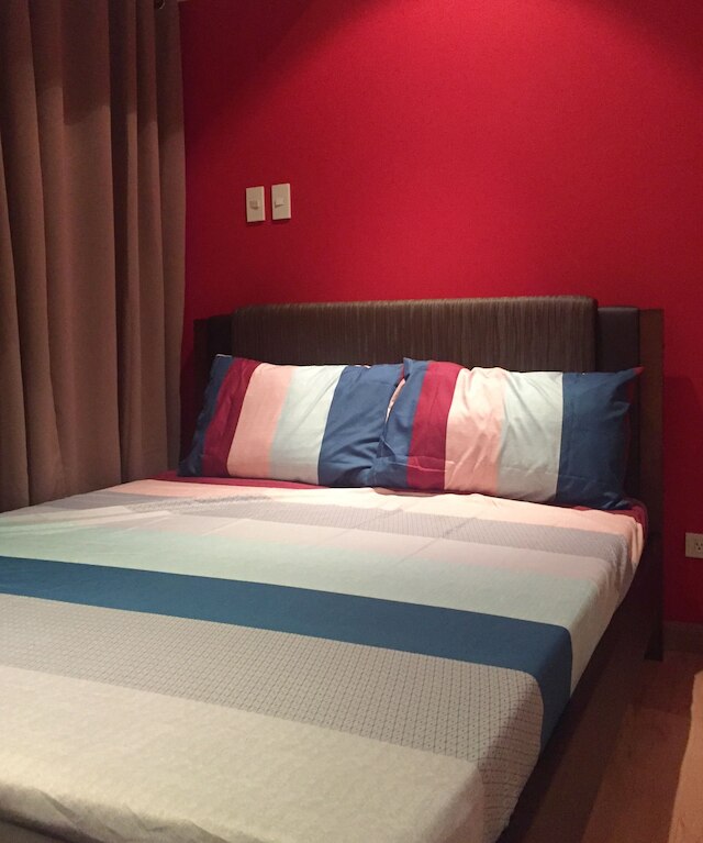 HI ホーム アット ザ ナイツブリッジ レジデンシス