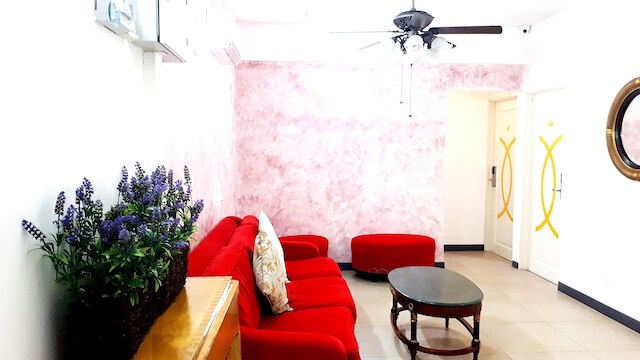 ラックス プライベート ホテル