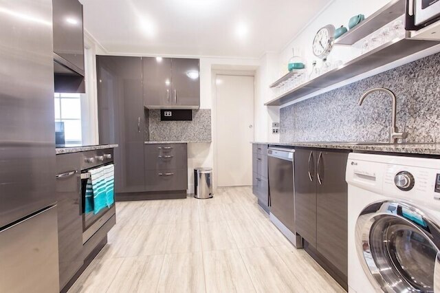 キャリントン マナー