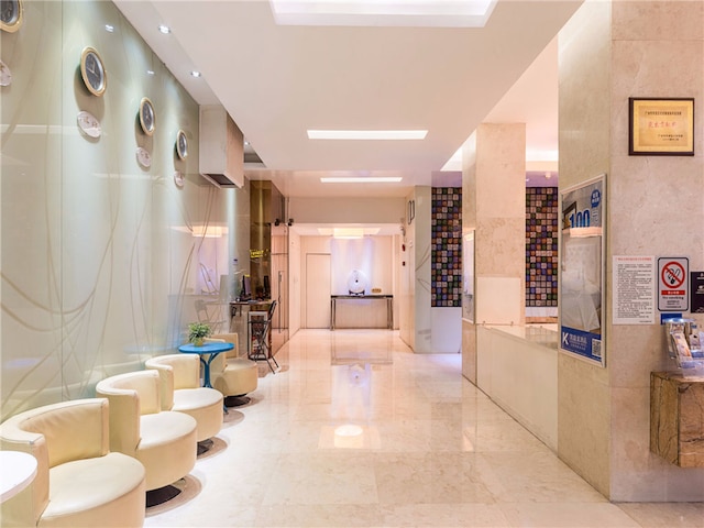 カイセルドン ホテル ティユーシー メトロ ステーション