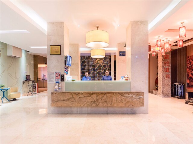 カイセルドン ホテル ティユーシー メトロ ステーション