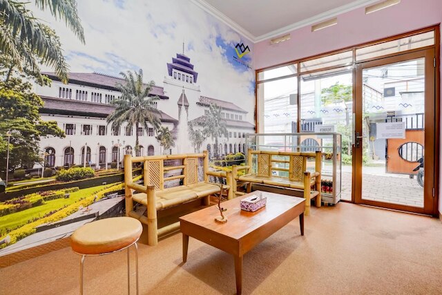 ラジオ バックパッカー ゲストハウス