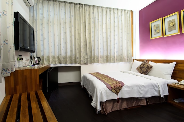 ユー タルン ホテル (玉堂飯店精品旅館)