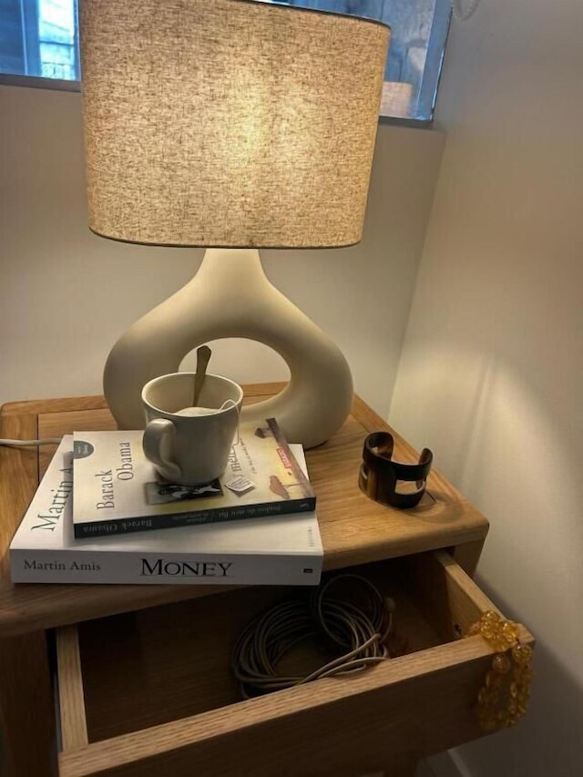 インアパートメンツ - LSD