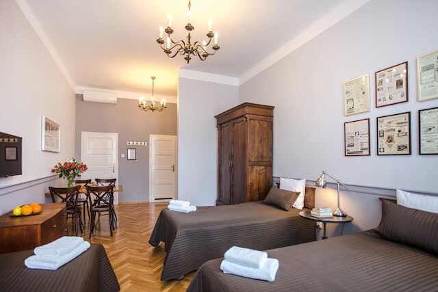 サールフェンベルグ アパートメンツ メイン スクエア