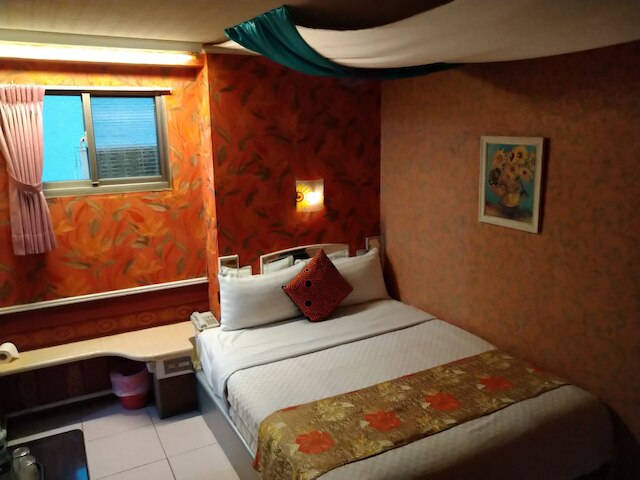 ボストン ホテル (波士頓大飯店)