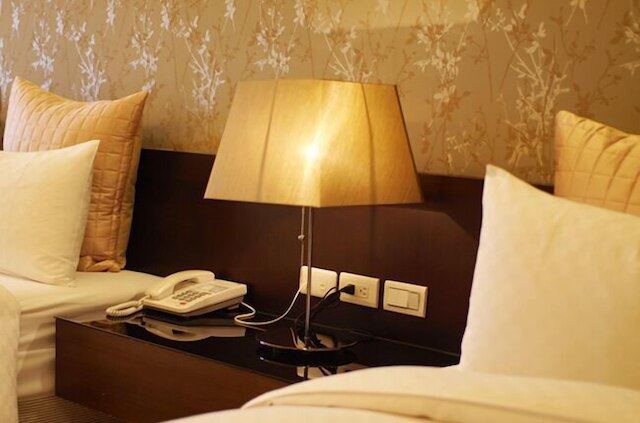 ホテル ゴールデン ベイ ケンティン