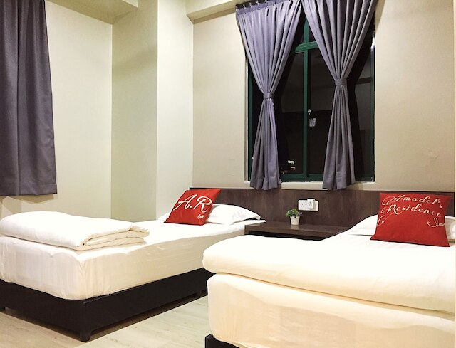 アマデル レジデンス