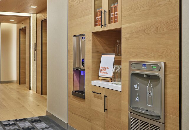 キャノピー バイ ヒルトン ポートランド パール ディストリクト