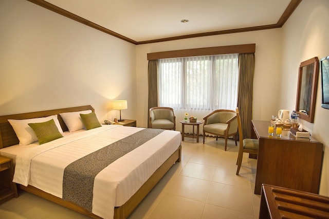 パニサン ホテル