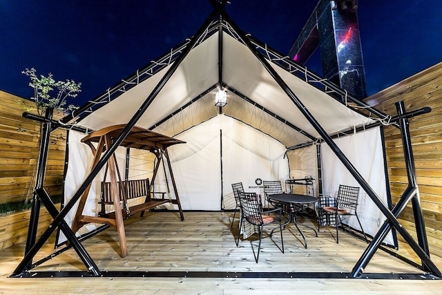 スウォン セイント ホテル