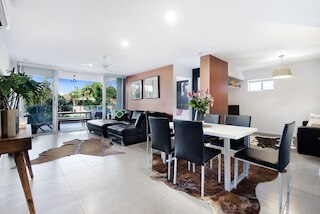 ウォーターフォード プライベート アパートメンツ