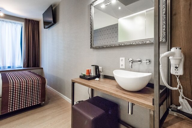 メルローズ ホテル