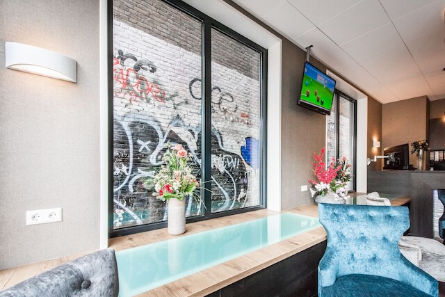 メルローズ ホテル