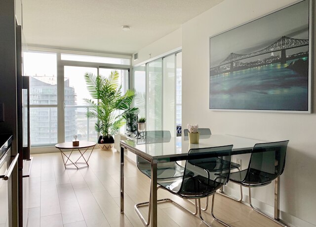 ブライト 2 ベッド レイクビュー スイート