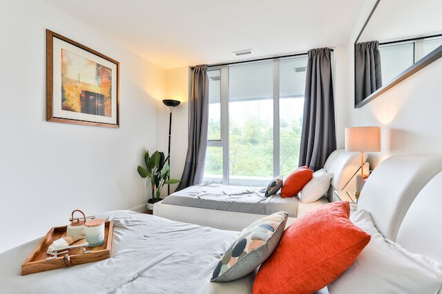 ゴージャス 2 ストーリー タウンハウス