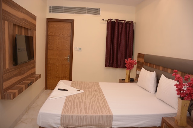 ホテル ゴールデン オアシス デリー