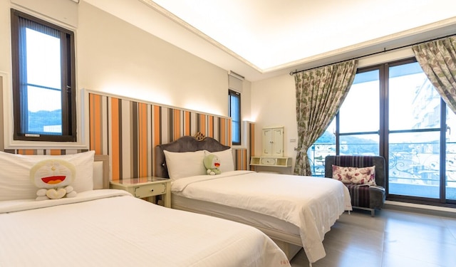 ハピネス イズ カミング - サンウォーター (幸福來了 - 近花蓮火車站)