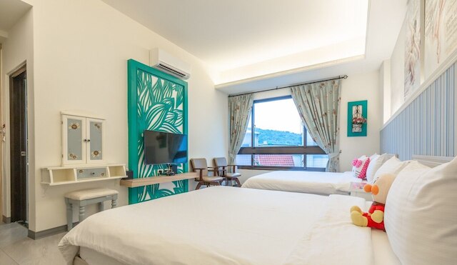 ハピネス イズ カミング - サンウォーター (幸福來了 - 近花蓮火車站)