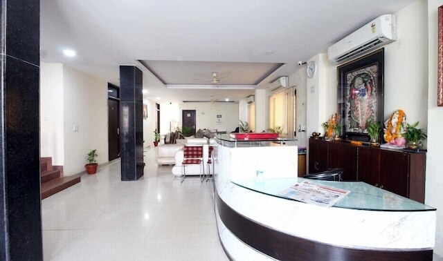 ホテル クンダン パレス