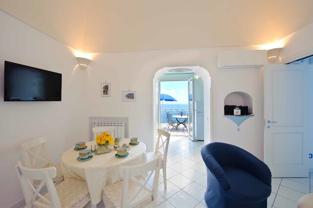 アマミ ビアッジ - ヴィラ バージニア