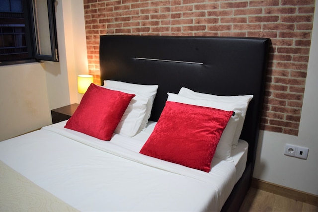 ユニベルソ ロマンティコ ゲストハウス & スパ