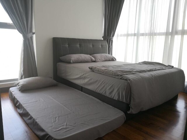 ヴィンズ アット シルバースケープ ラグジュアリー レジデンス