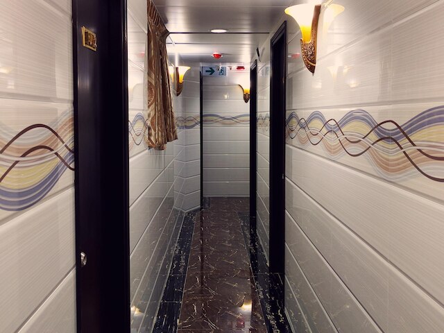 パリス ゲスト ハウス - ホステル (巴黎賓館)