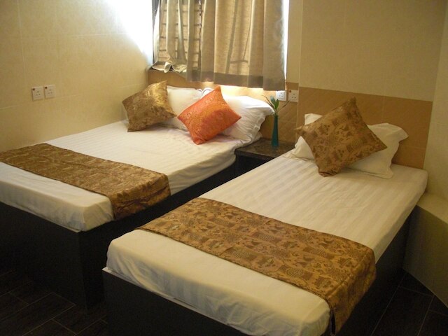 ダイナスティ コマーシャル ホテル