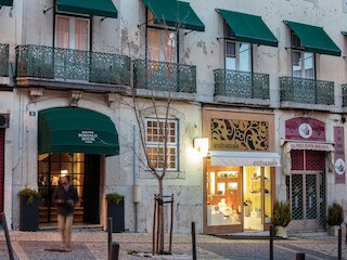 ディア リスボン - ボルダーロ ハウス